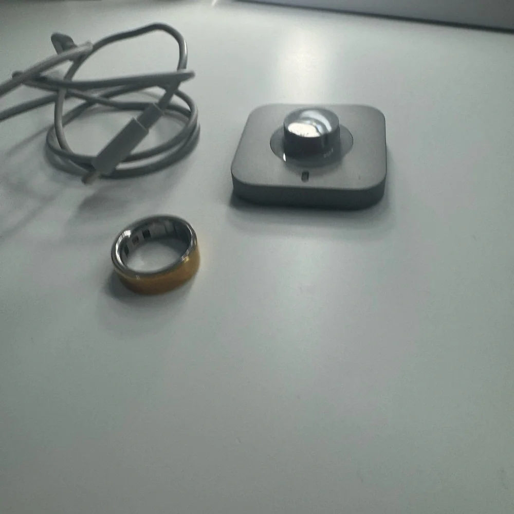 Gold Smart Wearable Ring with Wireless Charger